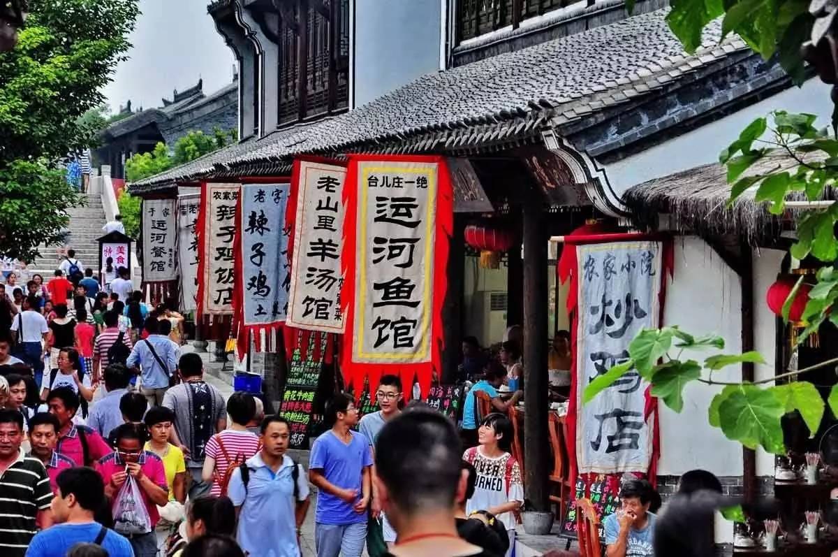 探访全球美食街，品味独特文化与风味