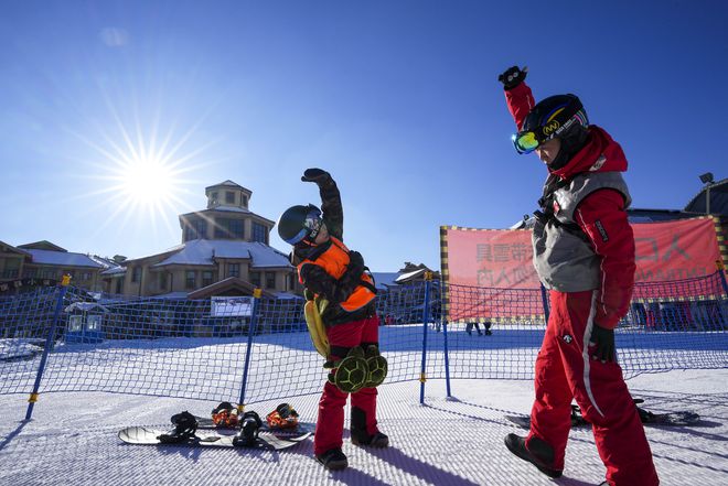 冰雪运动热潮助推冬季旅游经济腾飞