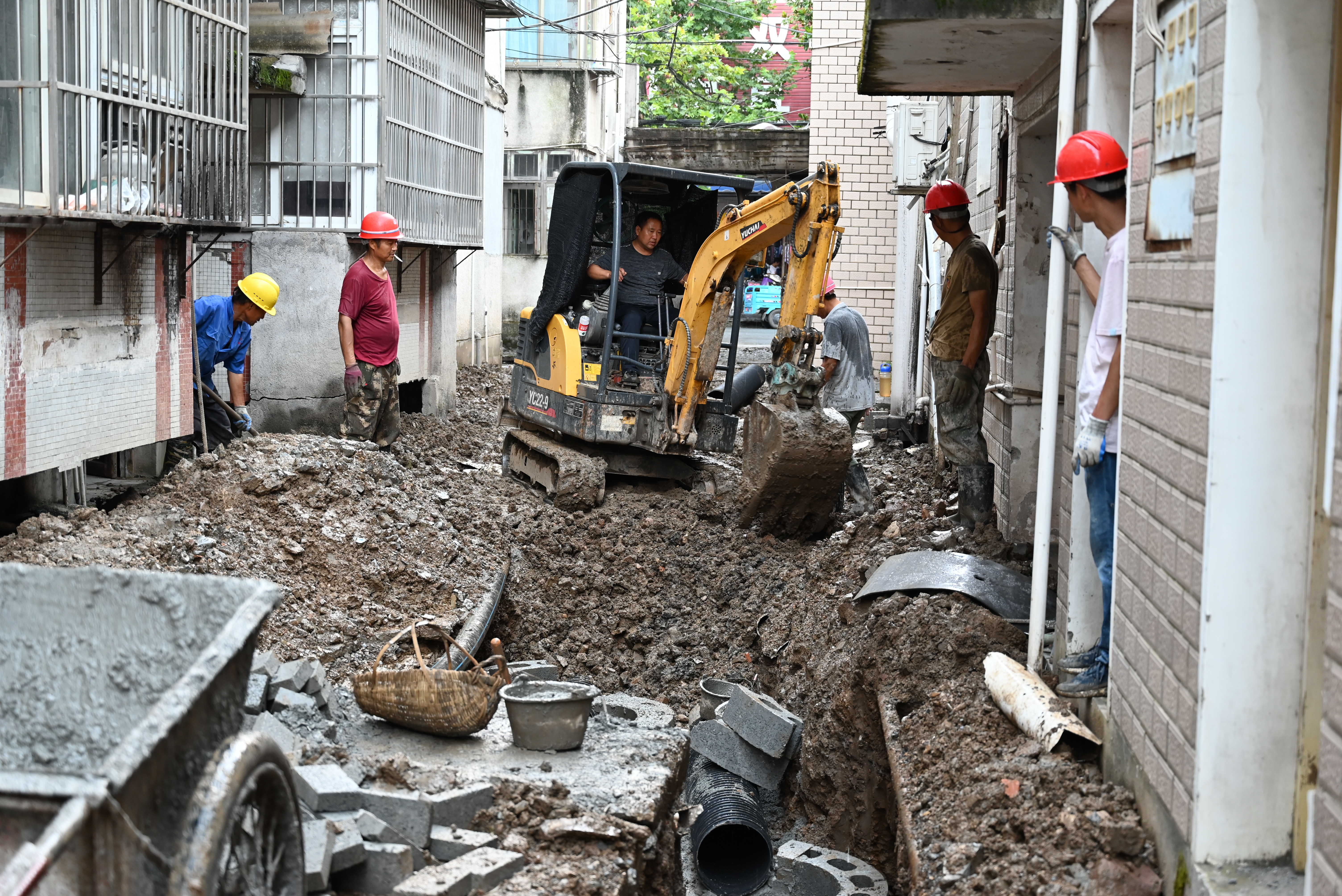 城市老旧小区改造升级，居民生活品质提升的关键路径探索