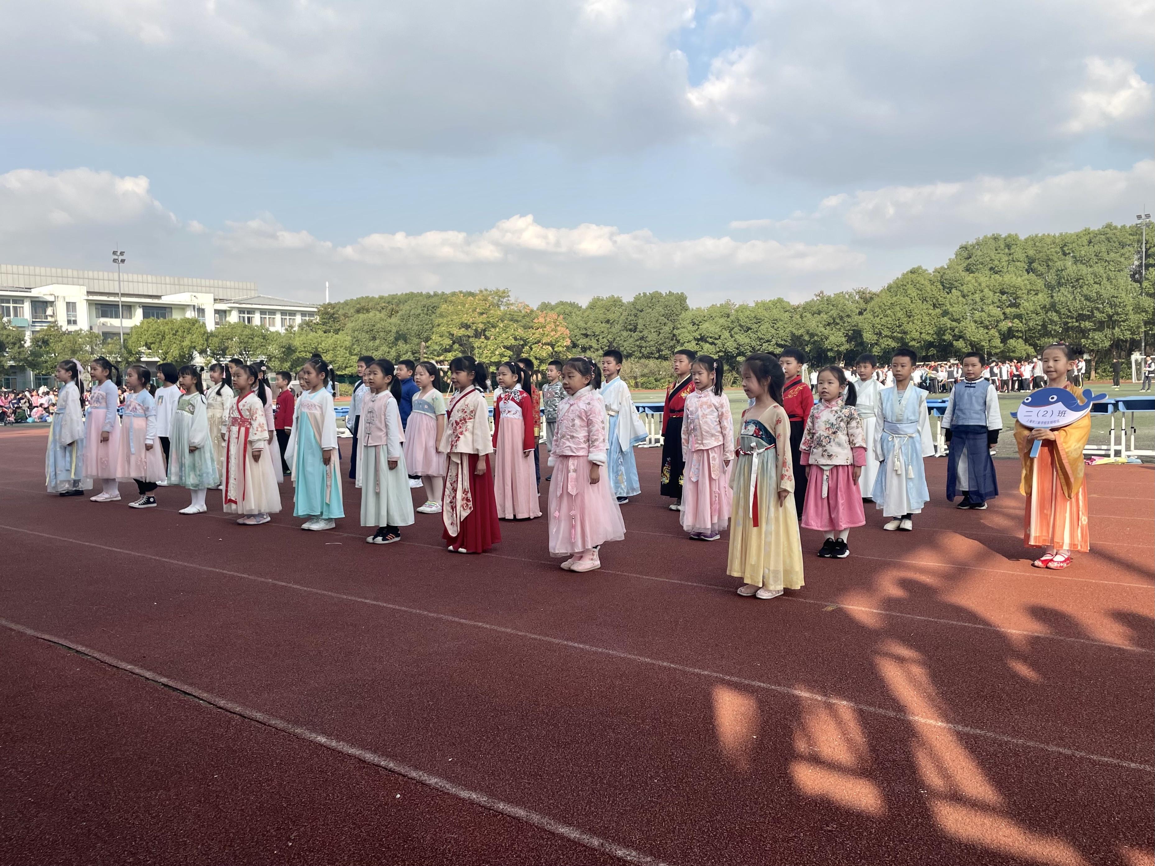 游戏化学习与幼儿教育的契合度与传统教学的对比探讨，哪种更适合幼儿？